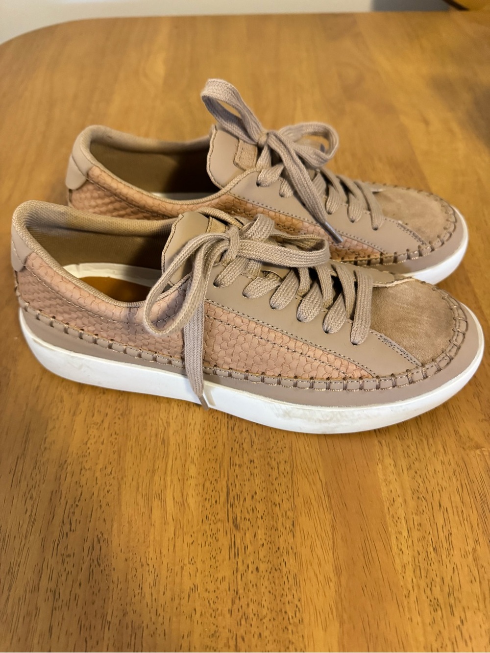 Women's Beige Casual Lace-Up Sneakers